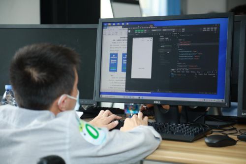 第九屆深圳市殘疾人職業(yè)技能競賽 計(jì)算機(jī)技術(shù)開發(fā)領(lǐng)域精英嶄露頭角